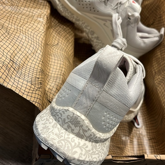 FREE SHIP Limited Edition Floral Nike React Pegasus Trail 4 NWT - Picture 11 of 16